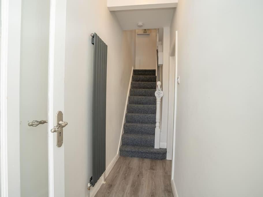 Cozy Townhouse, Walking Distance To Belfast City Esterno foto
